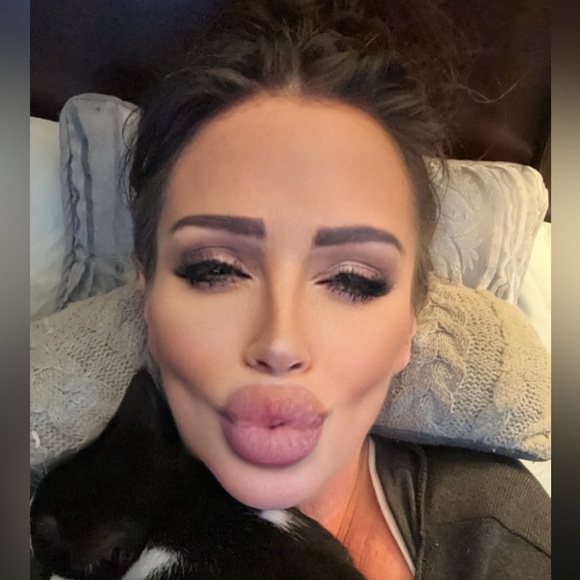 🦋 Hi! Just Me...🦋 - Picture 9 of 11